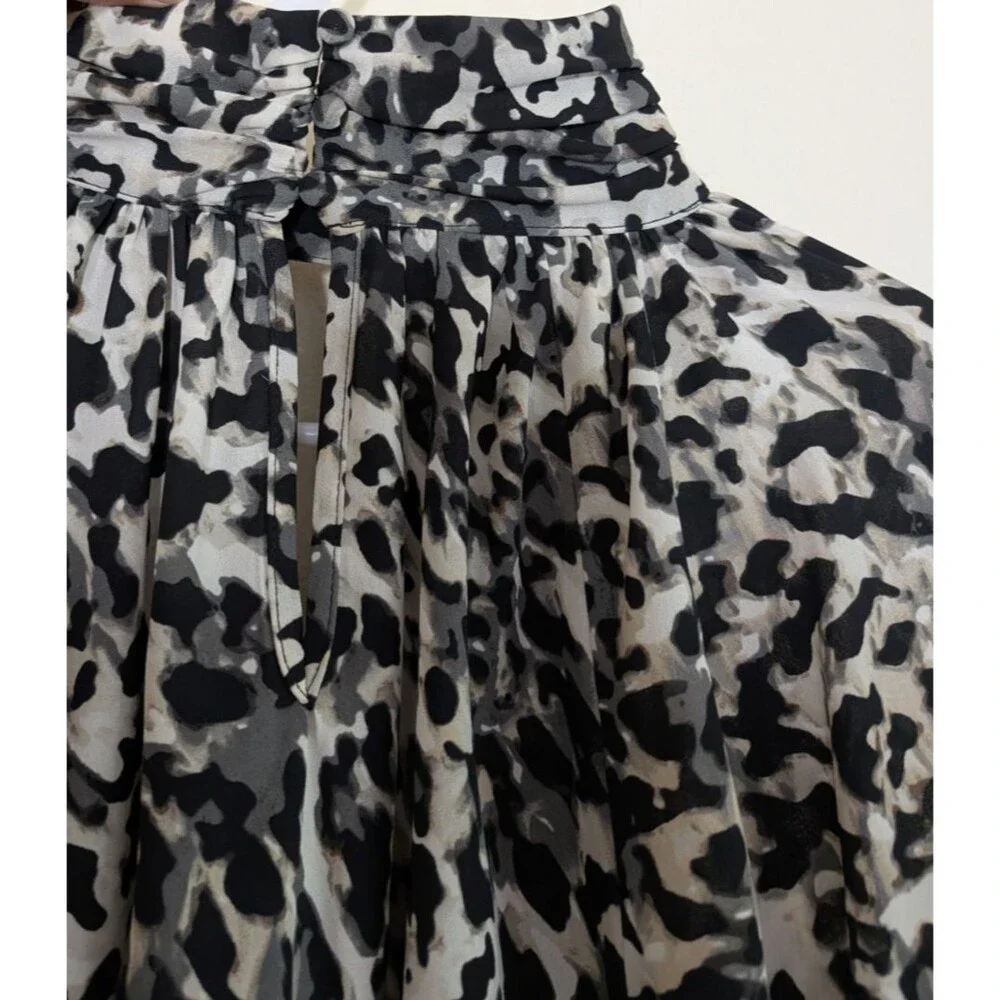 Vince Camuto Top Printed Mock-Neck Cutout Ruffle Sleeve Animal Print Size Large